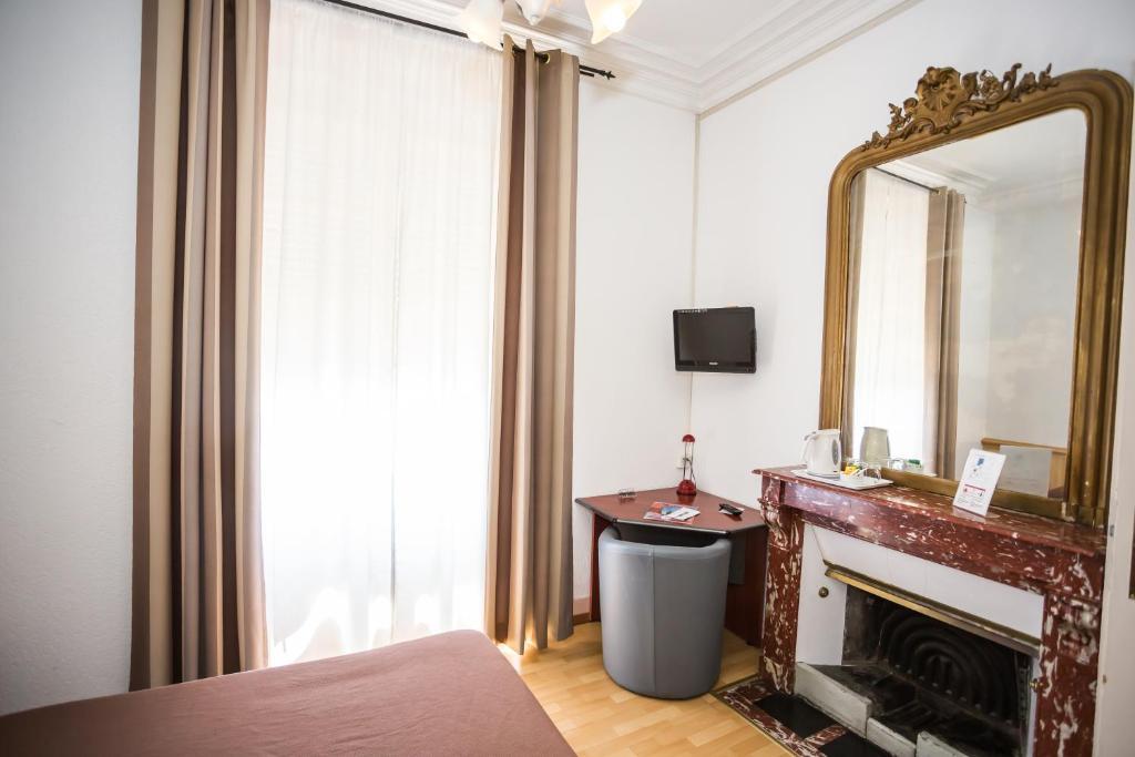 Hotel Des Tourelles Genebra Quarto foto