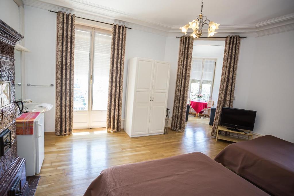 Hotel Des Tourelles Genebra Quarto foto
